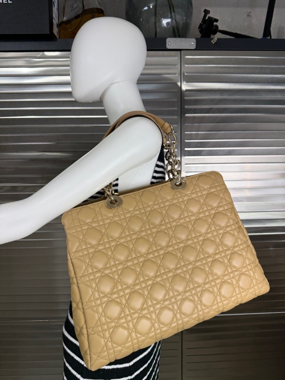 Christian Dior Tan Lambskin Soft Lady Cannage Quilted Chain Tote - Picture 15 of 16